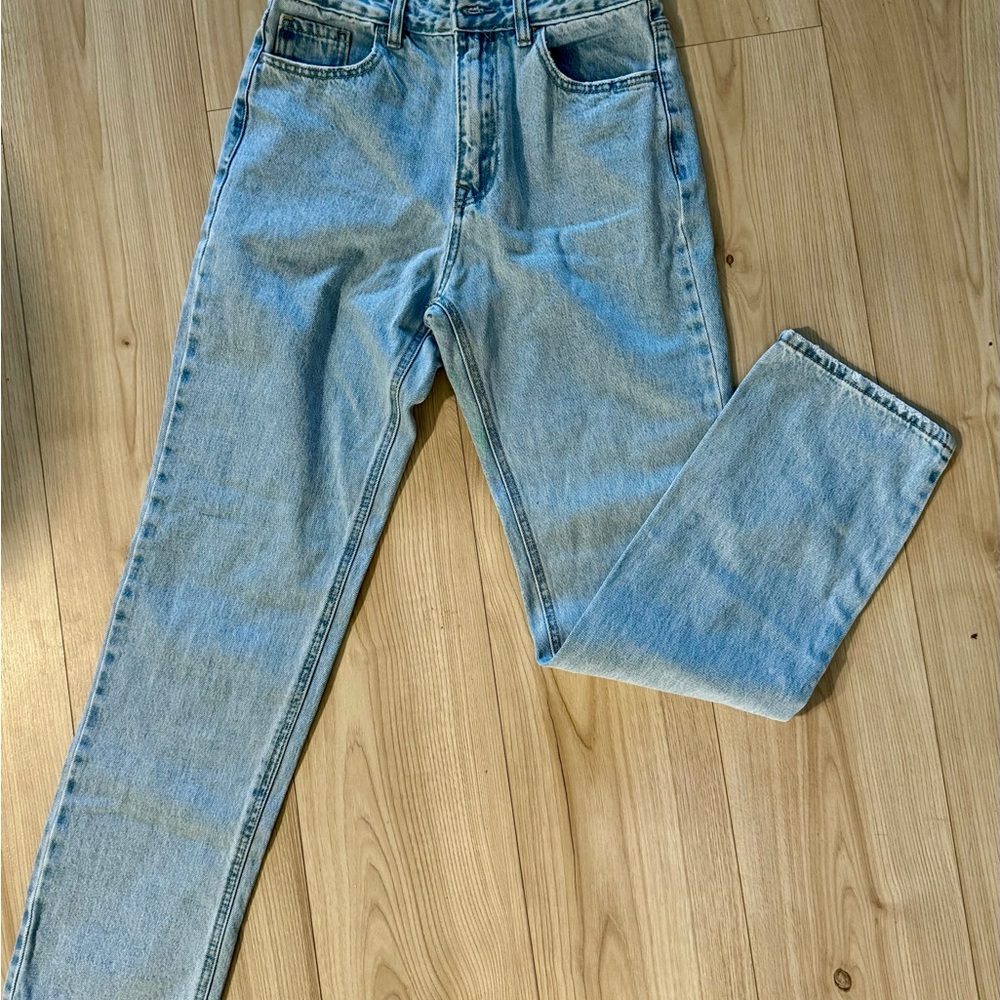 Stradivarius blue jeans. Women’s size 38 (6)
